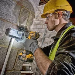 Perceuse-visseuse à Percussion DEWALT XR 18V - Sans Batterie, Ni Chargeur - DCD805NT-XJ -Outlet Power Tools Boutique perceuse visseuse a percussion dewalt dcd796nt 18 v xr brushless machine nue 2